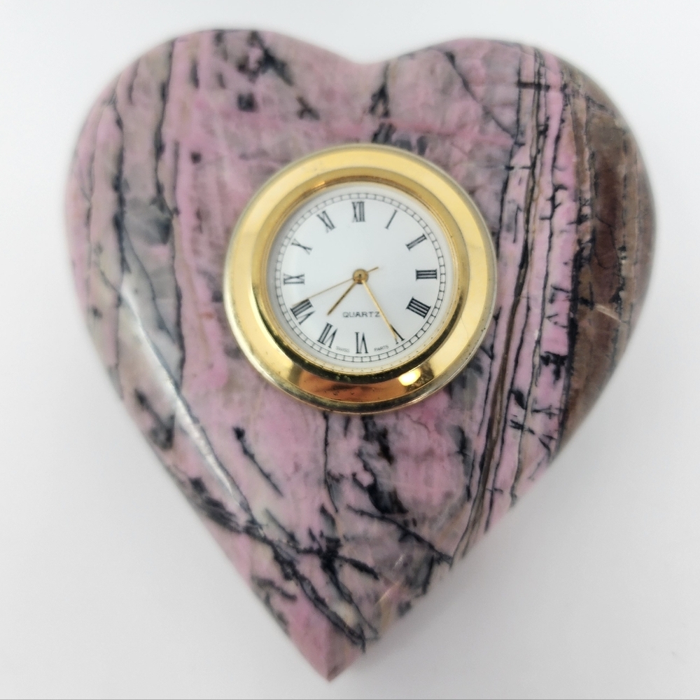 Vintage Pink Heart Shaped Stone Tabletop Clock - Picture 2 of 10